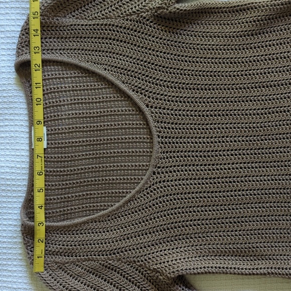 Abercrombie & Fitch Cropped Crochet Knit Sweater Small - Picture 7 of 11